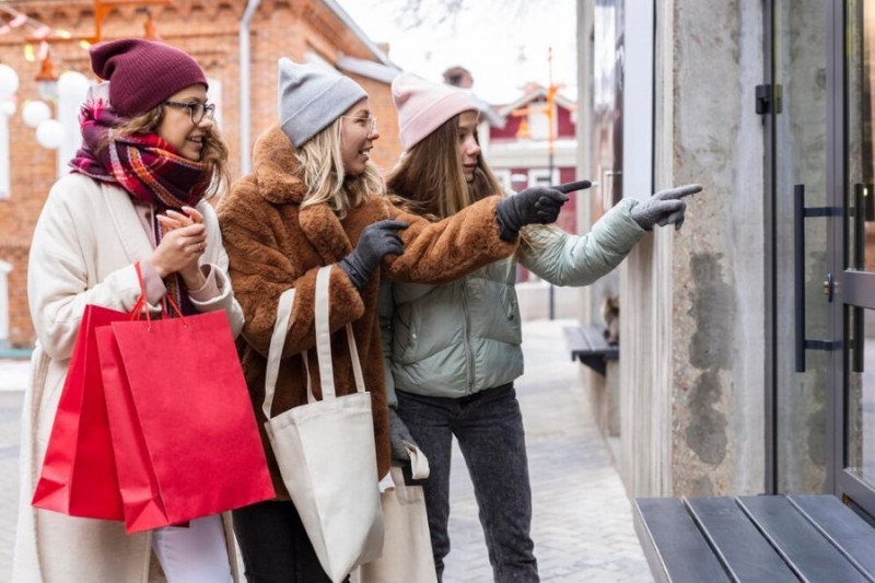 Polacy planują wyższe wydatki na Black Friday